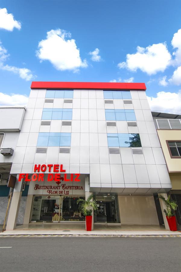 利兹花卉酒店 瓜亚基尔 外观 照片
